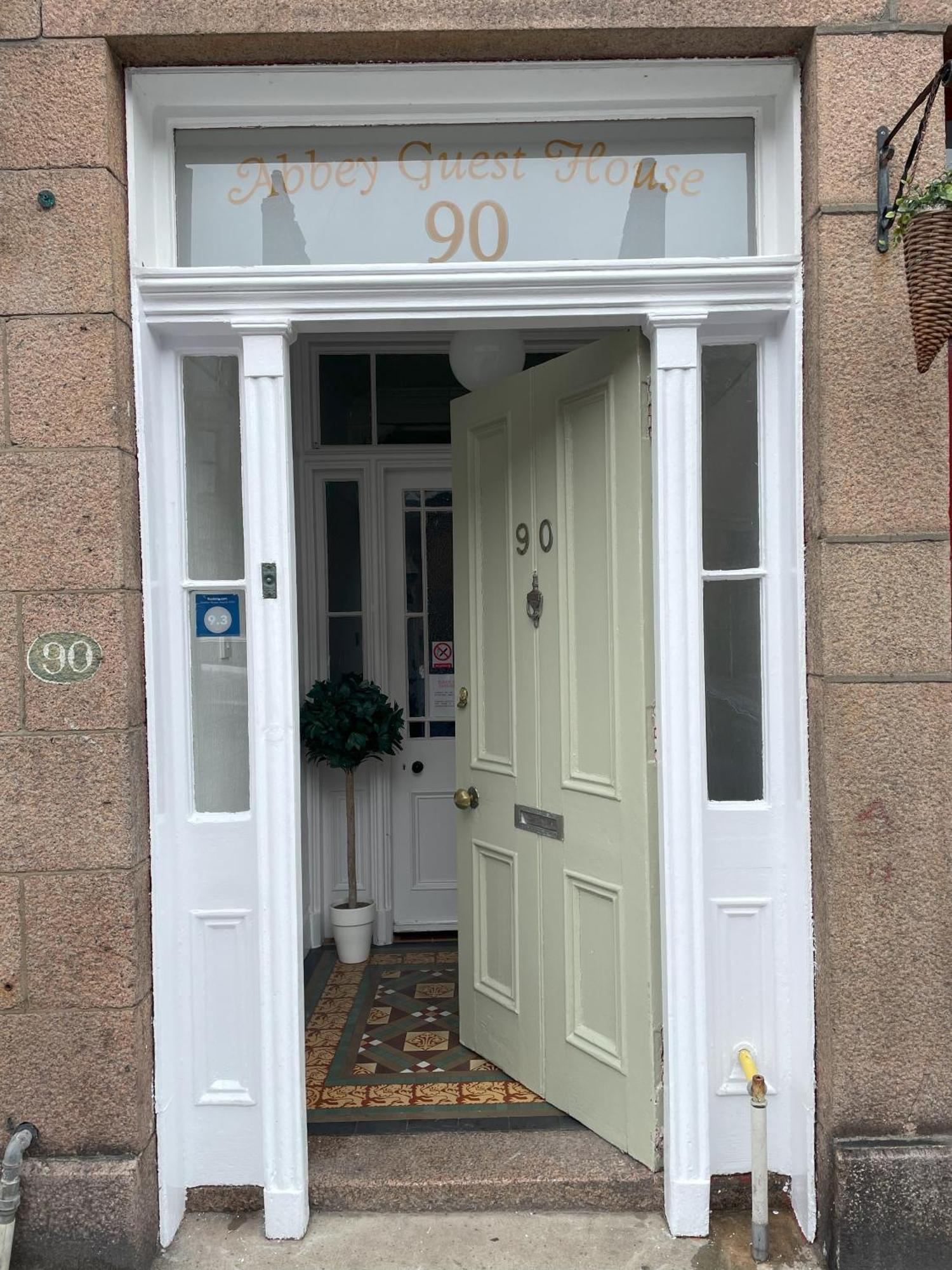 Abbey Guest House Peterhead Exterior photo